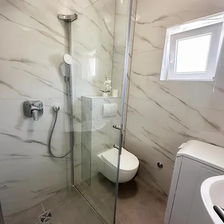 Maja Kanica Appartement *