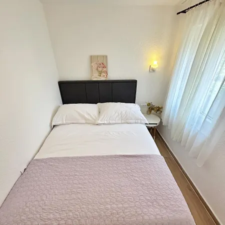 Maja Kanica Rogoznica (Sibenik-Knin)